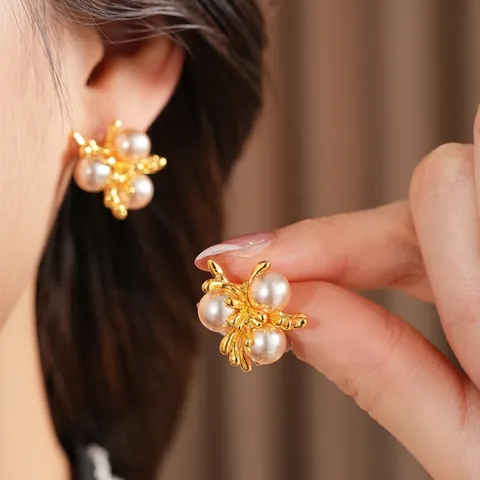 Boucles D'oreilles Puces Fleurs Rétro Françaises Avec Künstliche Perles D'imitation Base En Alliage Doré Et Tige En Argent