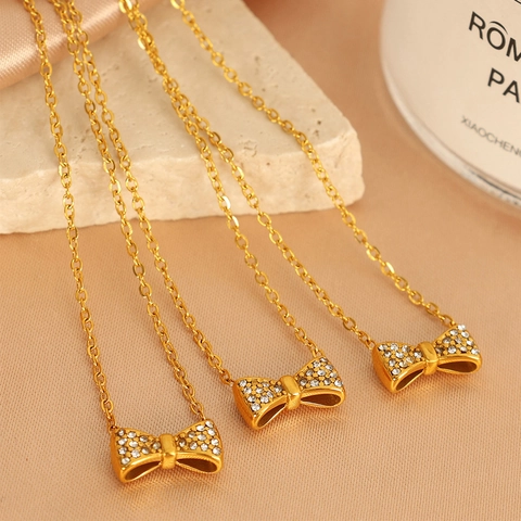 Titanium Steel Bow Knot Pendant Necklace Pave Rhinestone Gold Clavicle Chain For Women Fashion Jewelry Birthday Gift