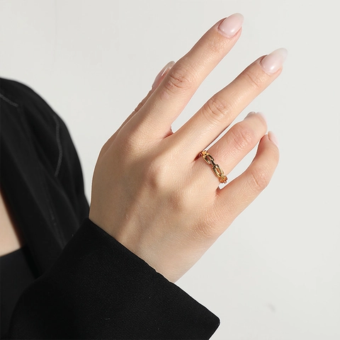 Anello A Catena Geometrico In Acciaio Inossidabile Placcato Oro 18K Design Cavo Accessorio Moda Minimalista Donna