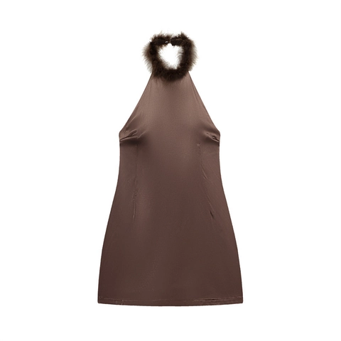 Robe Courte Dos Nu Satinée Ajustée Avec Garniture En Fausse Fourrure Élégante Tenue De Soirée Pour Femmes
