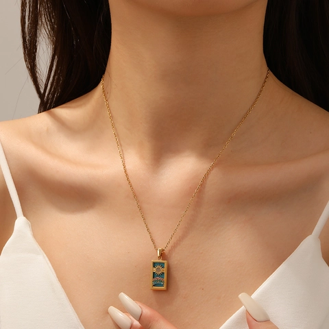 Collier Pendentif Carte De Tarot Acier Inoxydable Émail Céleste Soleil Lune Étoile Bijoux Vintage Pour Femmes