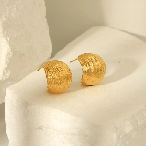 French Vintage Wrinkle Texture C Shaped Hoop Earrings For Women Stainless Steel With Silver Earring Post 18K Gold Plated