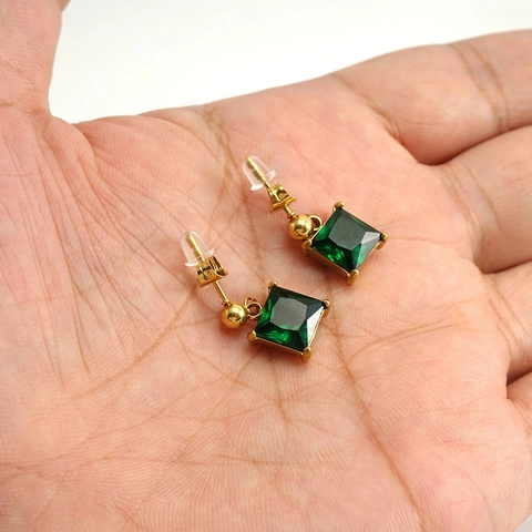 Boucles D'oreilles Puces Carrées En Zircon Acier Inoxydable Plaqué Or Bijoux Minimalistes Géométriques Pour Femmes