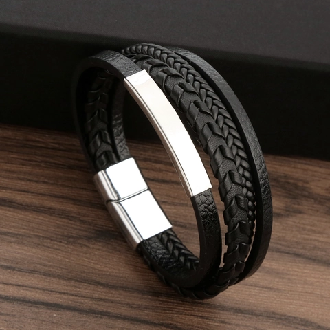Pulsera De Cuero Trenzado Multicapa Para Hombre Con Placa De Metal De Acero Inoxidable Cierre Magnético Joyería Punk