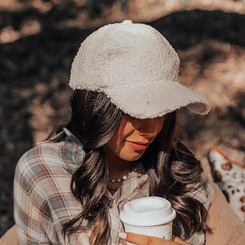 Gorra De Béisbol De Lana De Cordero Cálida Invierno Piel De Peluche Exterior Informal Color Sólido Ajustable Para Hombres Mujeres