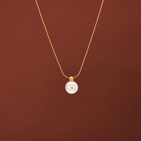 Elegante Collar Con Colgante De Perla Artificial Única Acero De Titanio Chapado En Oro De 18K Joyería Minimalista Para Mujer