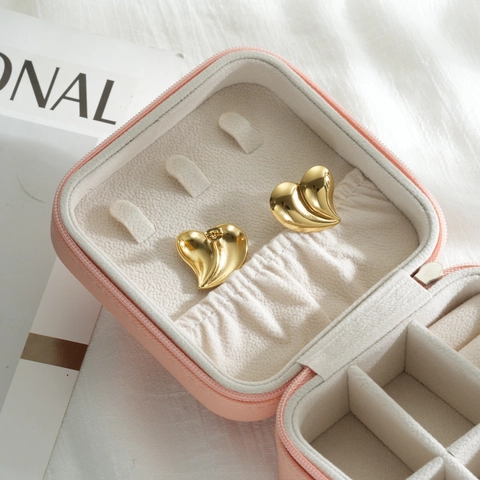 Minimalist 18K Gold Plated Stainless Steel Heart Stud Earrings Hollow Heart Shaped Fashion Jewelry For Women Earrings