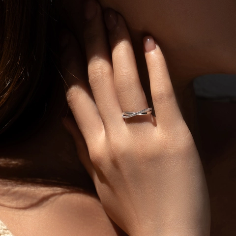 925 Sterling Silber Kreuzring Zirkonia Gedrehtes Band Einfacher Eleganter Schmuck Für Damen