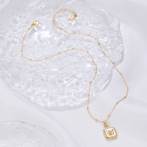 Vintage Butterfly Pendant Necklace Titanium Steel Gold Plated White Shell Square Charm Satellite Chain Jewelry For Women