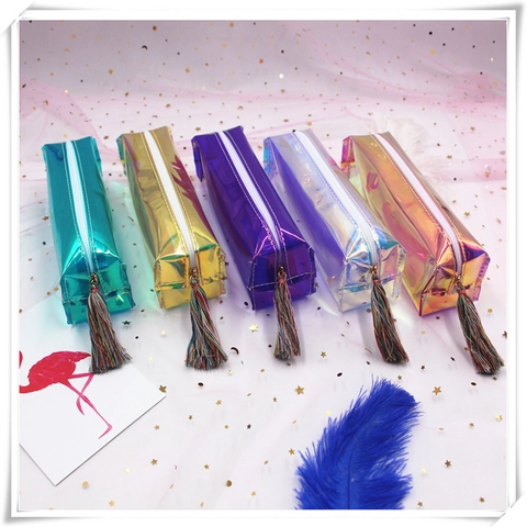 Holografisches PVC Federmäppchen Mit Bunten Quasten Große Kapazität Studenten Schreibwaren Aufbewahrungstasche Make-Up Beutel