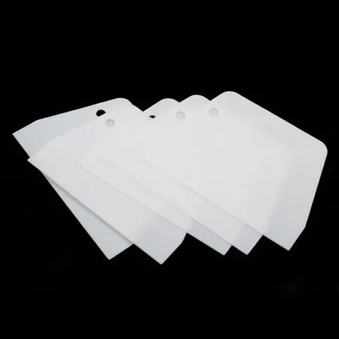 Trapezoidal Plastic Scraper Tool For Kitchen Baking And Home Wall Putty Smoothing With Hanging Hole