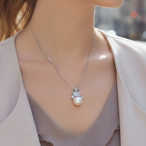 Mode Krone Süßwasserperle Anhänger Halskette Kupfer 18K Vergoldet Bunter Zirkonia Eingelegt Boxkette Schmuck Für Damen