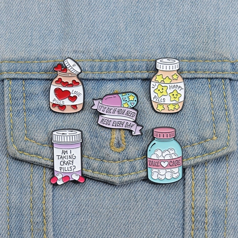 Cartoon Medicijnfles Emaille Broche Pin Set Happy Love Pills Hart Ster Metalen Badge Voor Rugzak Kleding Accessoires Sieraden Cadeau