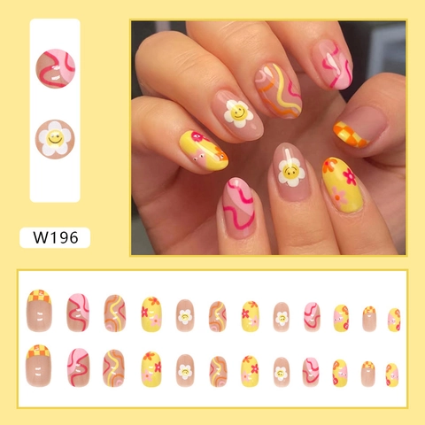 Runde Press On Nägel Gelbe Smileys Rosa Blumen Schachbrettmuster ABS Kunststoff Süße Trendy Künstliche Fingernägel DIY Maniküre