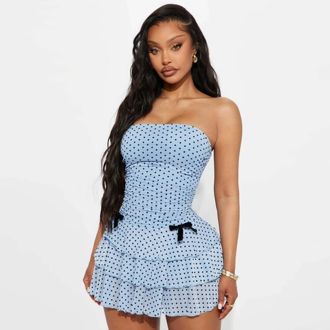 Damen Trägerloses Polka Dot Mesh Minikleid Sexy Bodycon Rüschen Stufen Saum Schleife Detail Sommer Slim Fit Party