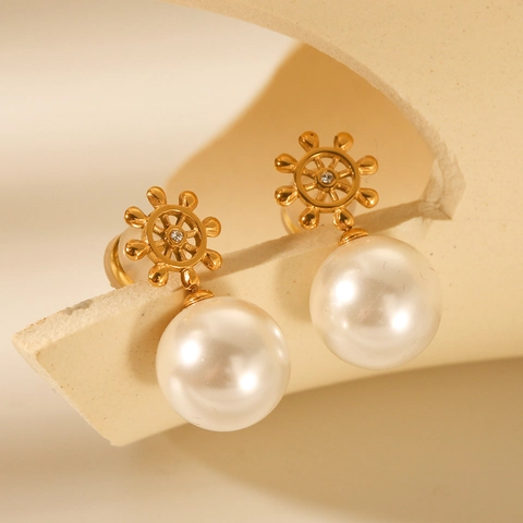 Orecchini A Lobo Timone Nautico Placcati Oro 18K Acciaio Inossidabile Con Perla Artificial Sintetica Piccolo Zircone Per Donna