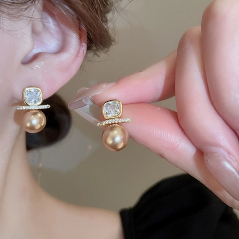 Quadratische Zirkon Künstliche Perlen Ohrstecker Geometrisch Echt Vergoldet Kupfer Für Damen Mit Silver Earring Post