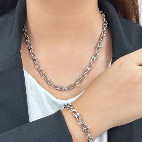 Stainless Steel Jewelry Set For Women European Bold Chain Necklace Bracelet Set 18K Gold Plated Fashion Bow Knot Choker