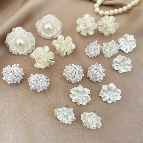 Flower Artificial Pearl Stud Earrings With 925 Sterling Silver Earring Post Elegant White Floral Jewelry For Women