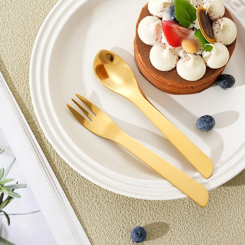 Creatieve Dessertlepel En Vork Met Schuine Handgreep Roestvrij Staal Spiegelgepolijst Voor Taart Koffie Roeren Yoghurt Fruit