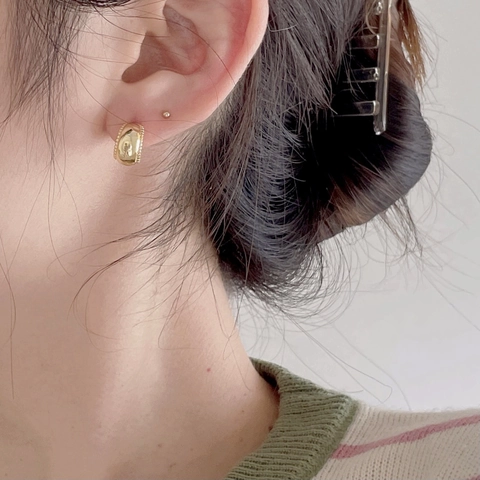 925 Sterling Silber Perlenbogen Ohrstecker Minimalistische C-Form Milgrain Kante Geometrische Mode Für Damen