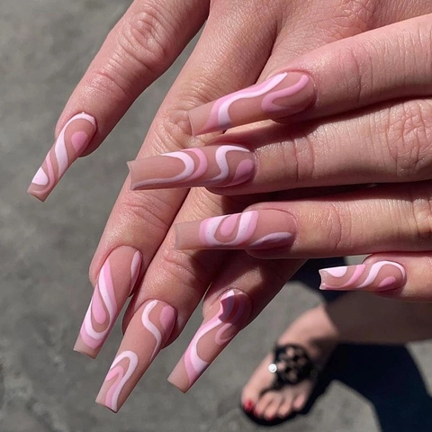 Unghie Finte Lunghe A Pressione Forma Bara Motivi A Onde Rosa E Bianche Plastica Manicure Per Donne Elegante