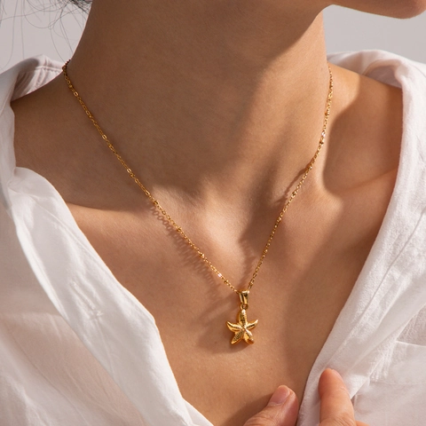 Starfish Pendant Necklace Stainless Steel 18K Gold Plated Summer Beach Ocean Vacation Style Jewelry For Women Tarnish Free