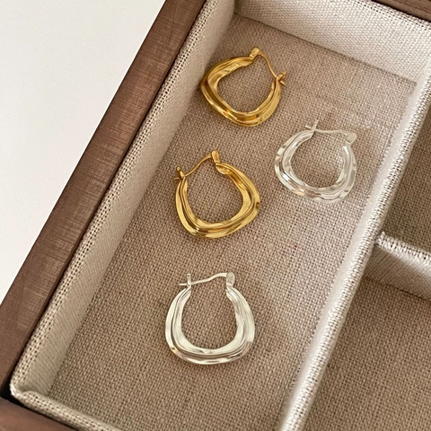 925 Sterling Zilveren Oorbellen Onregelmatige Golf Minimalistische Hoop Studs Voor Vrouwen Modern Elegant Hoogglans