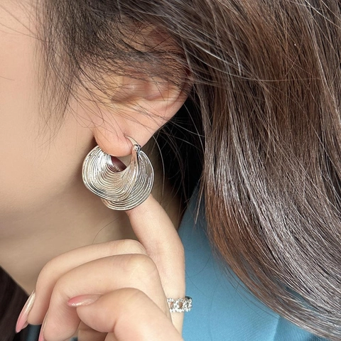 Halve Maan Ring Oorbellen Koper Metaal Onregelmatige Strepen Gerimpelde Textuur Retro High-End Geometrische Sieraden Dames