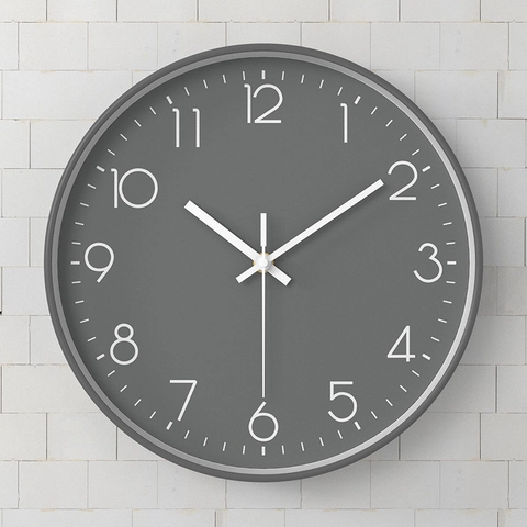 Modern Minimalist Round Wall Clock Silent Non-Ticking Quartz Battery Operated Plastic Glass Home Decor Living Room