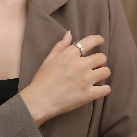 Anello a Puzzle in Acciaio Inossidabile di Tendenza per Coppie Unisex Placcato Oro Argento Lucido Gioiello Regalo Anniversario