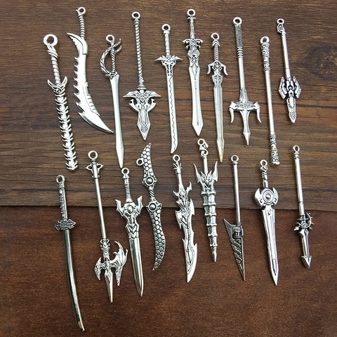 Ciondoli Spada Lega Argento Antico Pendenti Arma Per Creazione Gioielli Accessori DIY Stile Fantasy Medievale