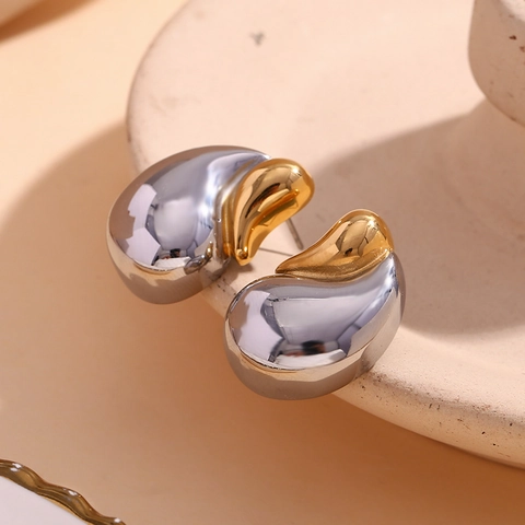 Boucles d'Oreilles Clous en Forme de Goutte d'Eau en Acier Inoxydable Bicolore Or et Argent Plaqué Bijoux Minimalistes pour Femmes
