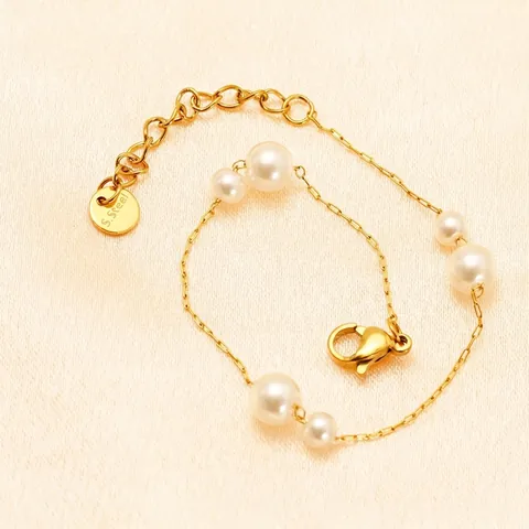 Elegante Bracciale Di Künstliche Perle Bianche Acciaio Inossidabile Placcato Oro 18K Catena Regolabile Gioielli Minimalisti Per Donna