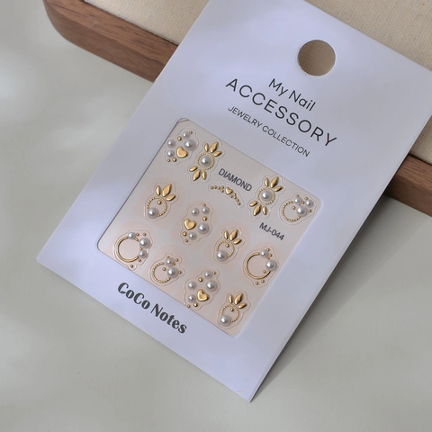Nail Art Stickers 3D Relief Rhinestone Artificial Pearl Gold Silver Bronzing Manicure Decoration DIY Decals Luxury Style For Women