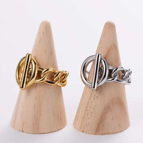 Stainless Steel Ring OT Toggle Buckle Chain Link Design Minimalist Industrial Style Fashion Jewelry Finger Accessory