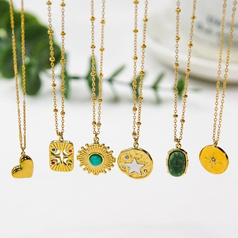 Vintage Stainless Steel Pendant Necklace For Women Gold Plated Zirconia Natural Stone Shell Geometric Heart Star Luxury Jewelry