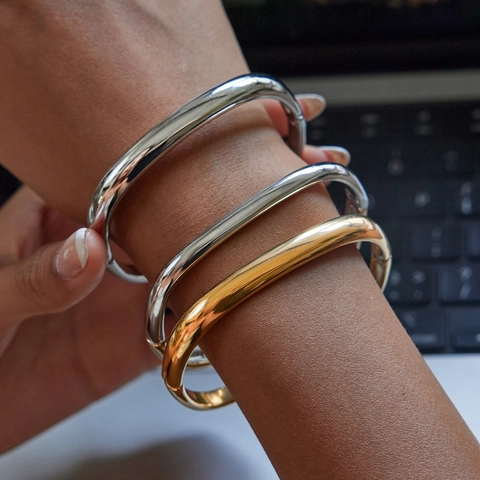 Bracciale Rigido Quadrato In Acciaio Inossidabile Minimalista Impermeabile Ipoallergenico Lucidato Metallo Geometrico Per Donna Stile Vintage Elegante
