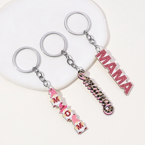 Mama MOM Oma Schlüsselanhänger Rosa Leopardenmuster Holz Metall Anhänger Muttertag Herzliches Geschenk Zubehör
