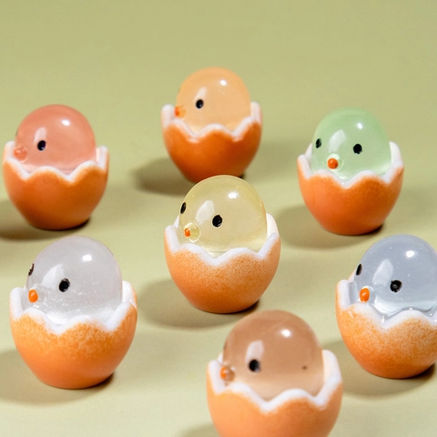 Luminous Hatching Chick Figurines Mini Resin Egg Shell Chicken Miniature For Micro Landscape DIY Craft Desktop Decor