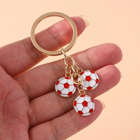 Simulation Soccer Keychain Zinc Alloy Enamel Sport Football Key Ring Backpack Pendant Accessories For Fans Sports Gift