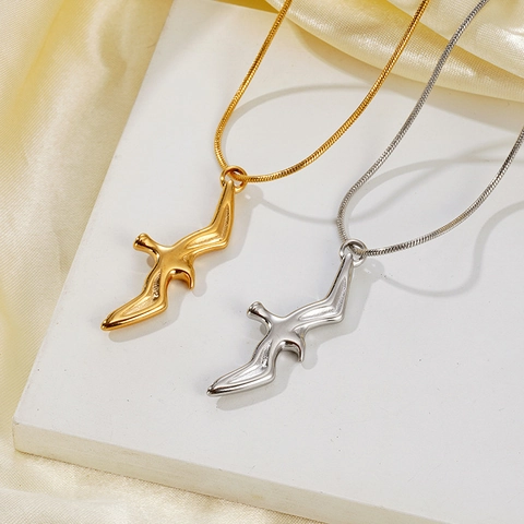 Vintage Edelstahl Möwe Vogel Anhänger Halskette Für Damen Herren Gold Silber Schlangenkette Schlüsselbein Mode Schmuck Zubehör