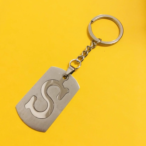 Llavero De Letra Inicial De Acero Inoxidable Colgante De Alfabeto Hueco Anillo De Llave Plateado Simple Para Hombres Mujeres