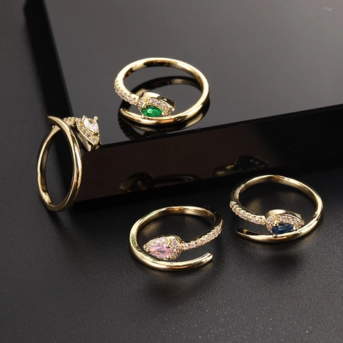 Anello Aperto Serpente In Rame Placcato Oro Con Zircone Colorato A Forma Di Pera Regolabile Stile Boho Per Donne