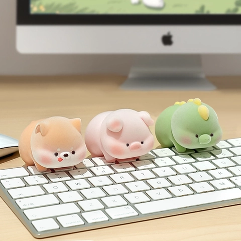 Flocked Animal Figurines Mini Desktop Ornaments Computer Monitor Decoration Cute Vinyl Healing Style Kawaii