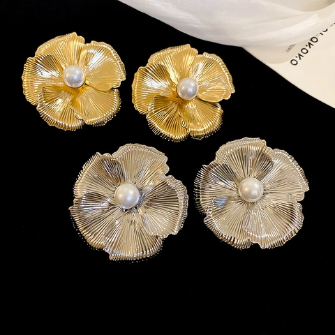 Orecchini A Lobo A Fiore Con Perno In Argento Sterling 925 Lega Perla Artificial Sintetica Stile Francese Vintage Per Donne