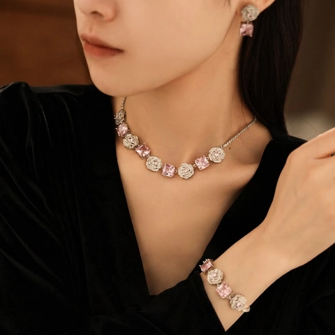 Moda Rosa Circonita Cuadrada Flor Camelia Collar Pulsera Pendientes Con Poste De Plata Cobre Lujo