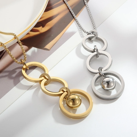 Stainless Steel Interlocking Rings Pendant Necklace With Round Bead Geometric Simple Commute Style Jewelry For Women