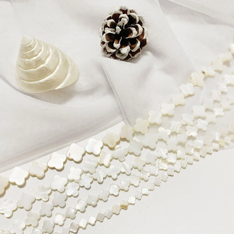 DIY Natural Mother Of Artificial Pearl Shell Beads Four Leaf Clover Flower Shape Perforated Polished Jewelry Making Accessories