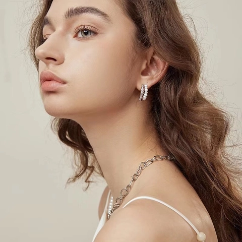 Pendientes de Aro de Cobre con Perla Artificial y Diamantes de Imitación de Lujo Ligero para Mujer Joyería de Moda con Poste de Plata de Ley 925